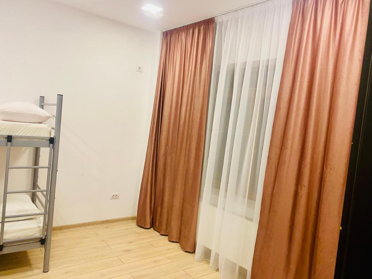 ブカレスト Cazan Houseホステル エクステリア 写真