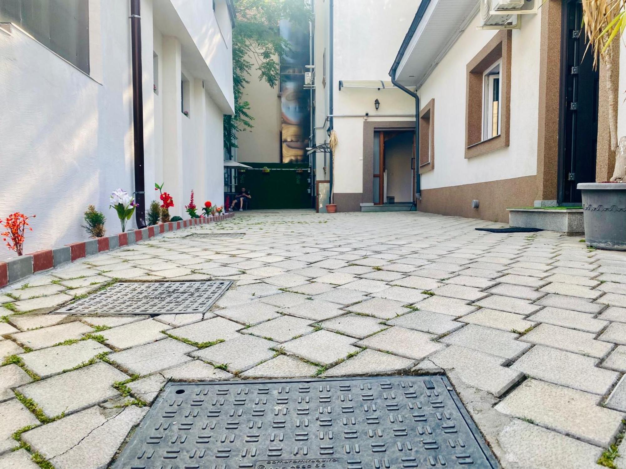 ブカレスト Cazan Houseホステル エクステリア 写真