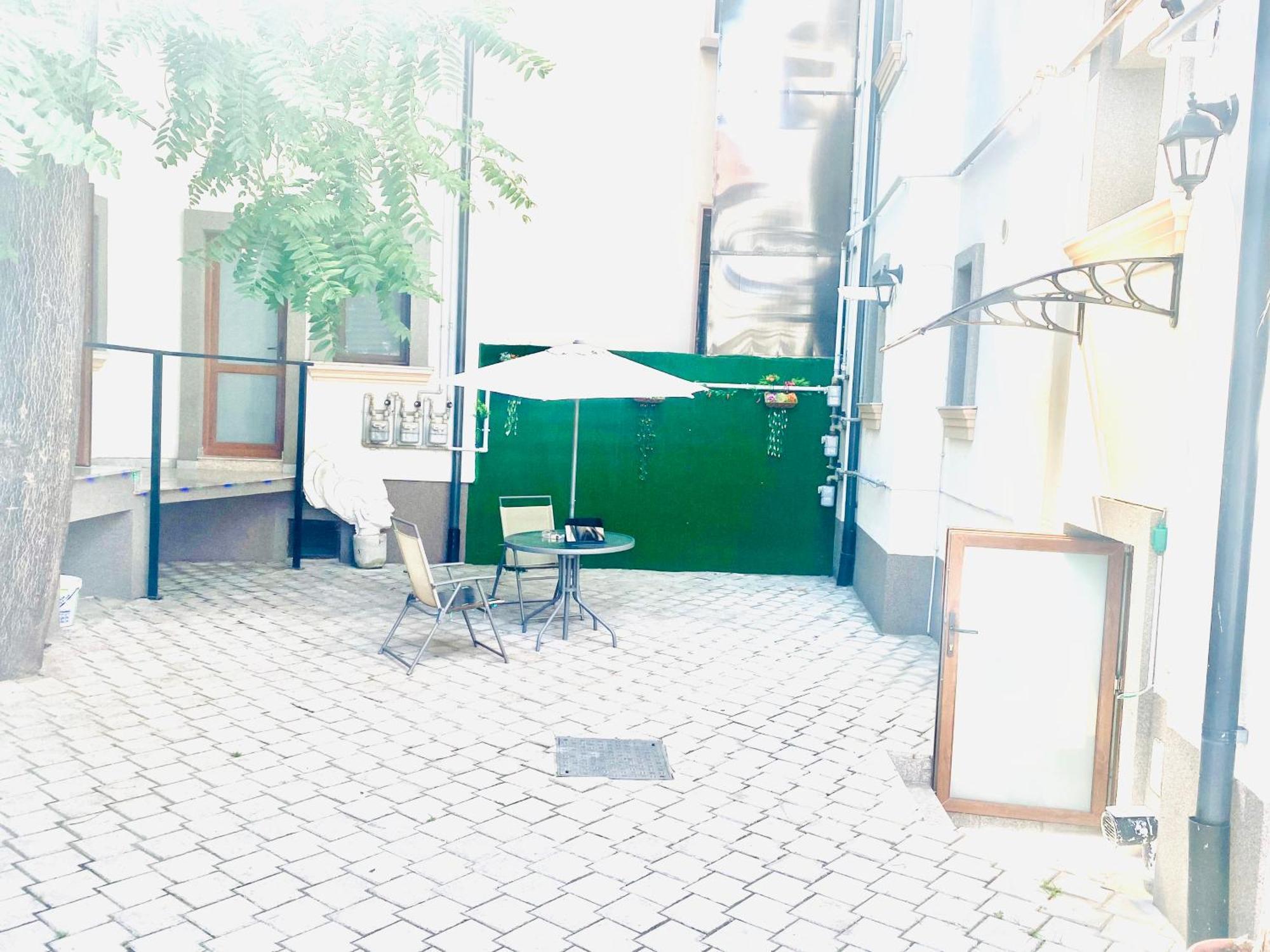 ブカレスト Cazan Houseホステル エクステリア 写真